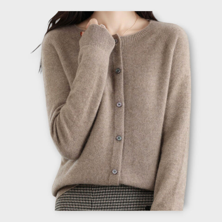 Greta - Stilinga Kardiganas su Mygtukais