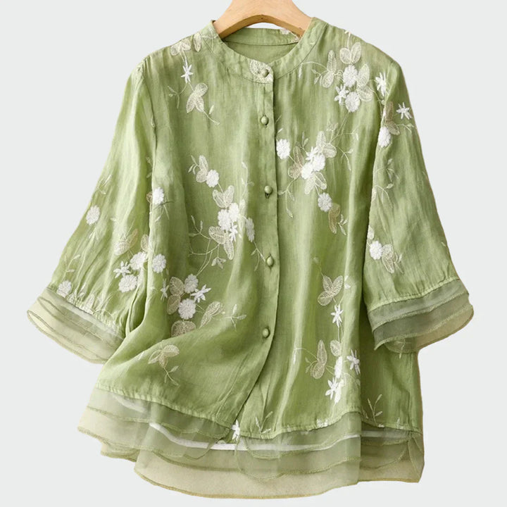 Siuvinėta marškinė