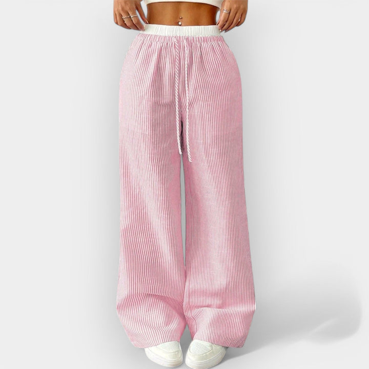 Juostuotos Plačios Kelnės