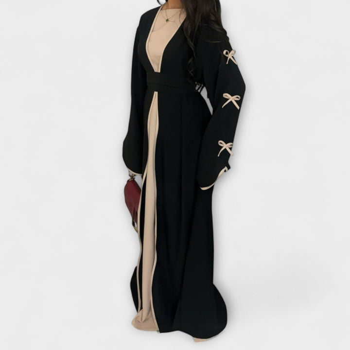 Stilingas Kardiganas ir Suknelė su Dryžuota Dekoracija