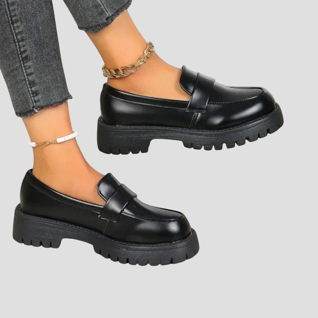 Živilė - Moteriški batteriai su satino kulnais