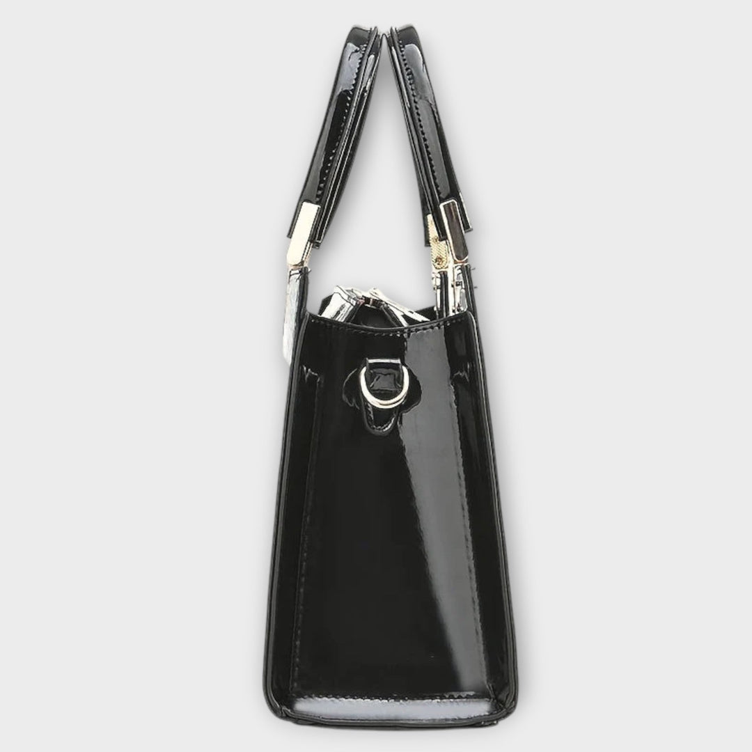 Beatričė - Blizganti krokodilo rankinė