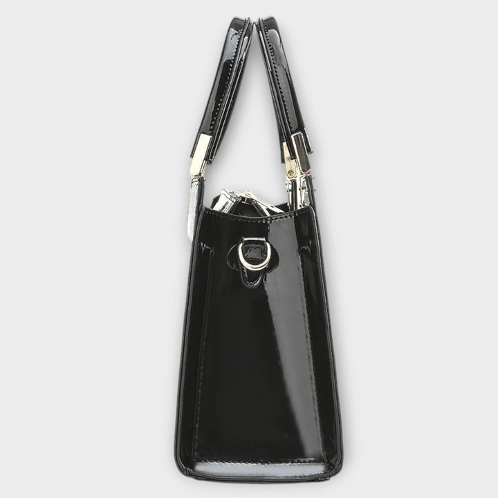 Beatričė - Blizganti krokodilo rankinė