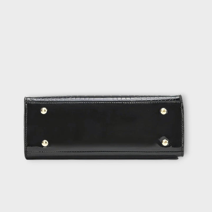 Beatričė - Blizganti krokodilo rankinė