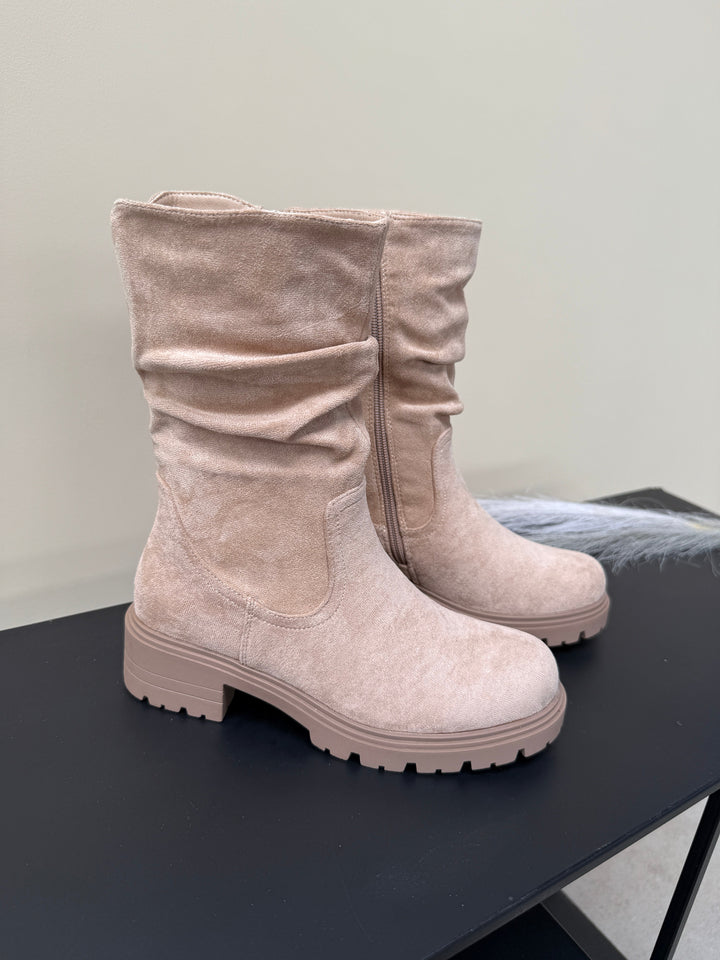 Marina - Chaki avalynė