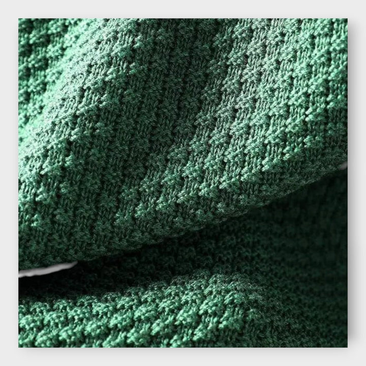 Pletenas megztinis su aukštu kaklu