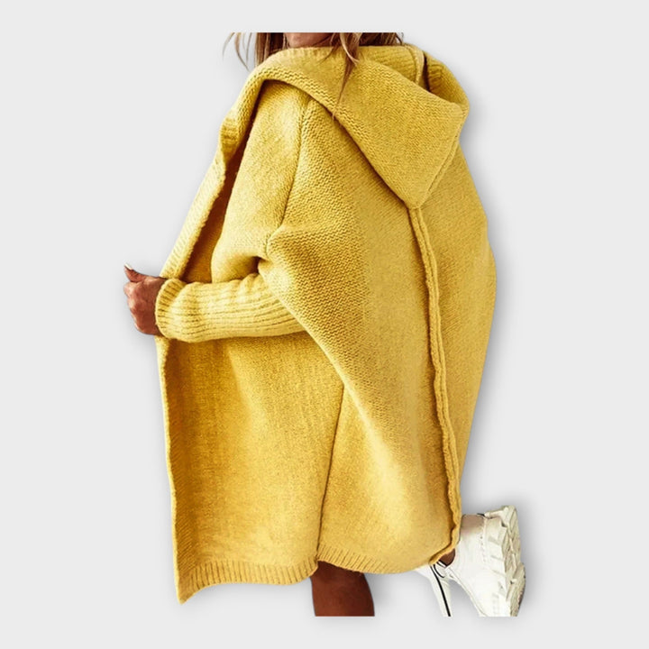 Justina - Megzta striukė su gobtuvu