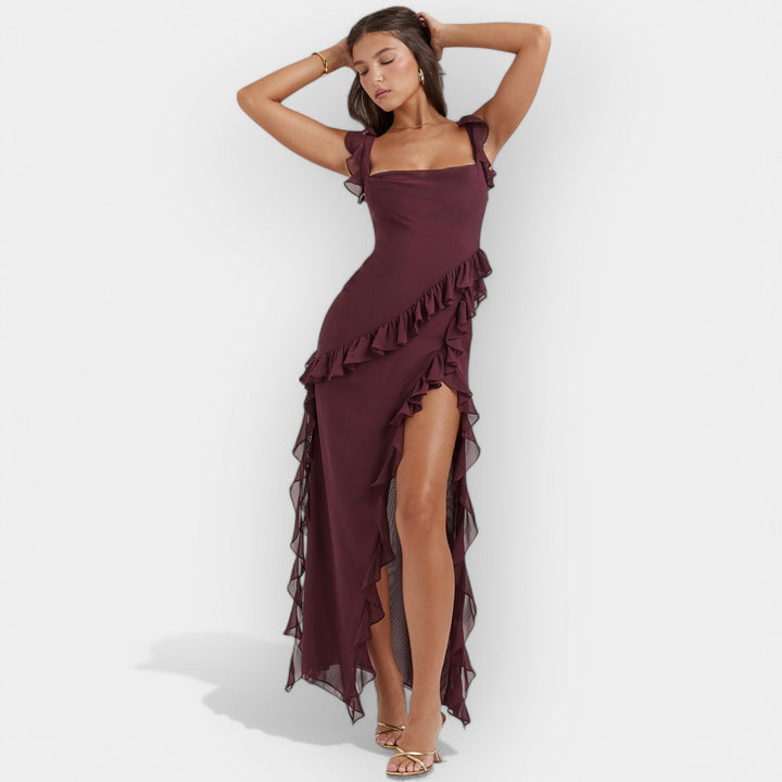 Suknelė su Iškirptu Ir Reguliuojamais Volanais