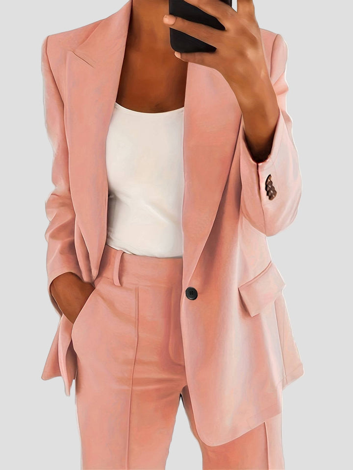 Eglė – Elegantiškas komplektas