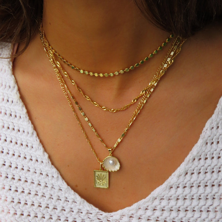 Vėrinys su Kriauklės Dizainu 